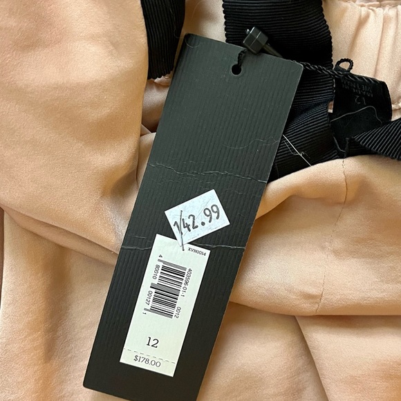 NWT- beautiful BR long pink dress - Picture 4 of 6